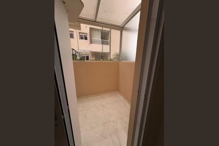 Apartamento à venda com 62m², 2 quartos e 1 vagaVaranda
