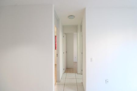 Sala - Corredor  de apartamento para alugar com 2 quartos, 55m² em Curicica, Rio de Janeiro