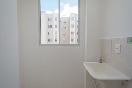 Apartamento para alugar com 56m², 2 quartos e 1 vaga Apartamento para alugar com 56m², 2 quartos e 1 vagaCozinha e Área de Serviço