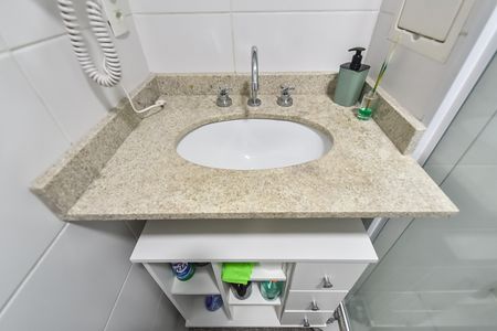 Banheiro de kitnet/studio à venda com 1 quarto, 25m² em Alto do Ipiranga, São Paulo