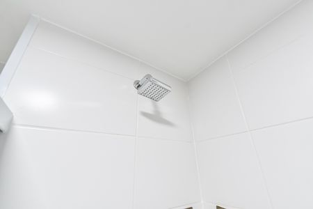 Banheiro de kitnet/studio à venda com 1 quarto, 25m² em Alto do Ipiranga, São Paulo