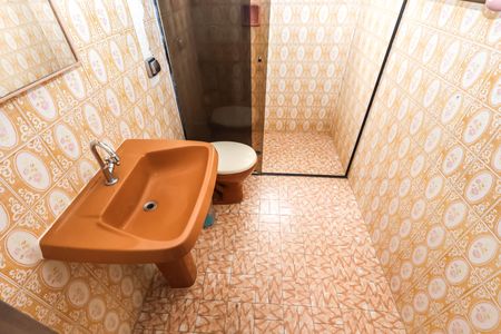 Casa à venda com 70m², 1 quarto e 3 vagasBanheiro