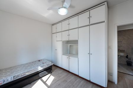 Quarto 1 de apartamento para alugar com 2 quartos, 76m² em Embaré, Santos