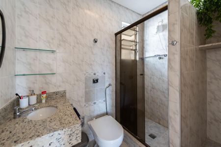 Apartamento para alugar com 76m², 2 quartos e 1 vaga Apartamento para alugar com 76m², 2 quartos e 1 vagaBanheiro