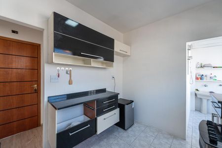 Apartamento para alugar com 76m², 2 quartos e 1 vaga Apartamento para alugar com 76m², 2 quartos e 1 vagaCozinha