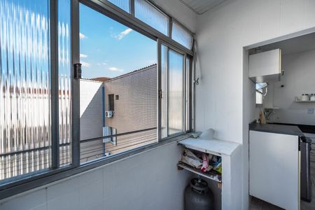 Apartamento para alugar com 76m², 2 quartos e 1 vaga Apartamento para alugar com 76m², 2 quartos e 1 vagaÁrea de serviço