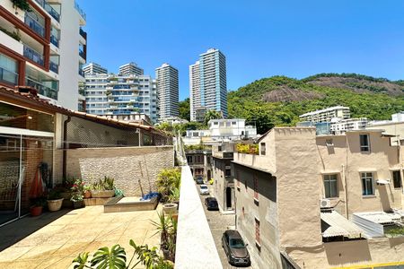 Casa à venda com 120m², 2 quartos e 1 vaga