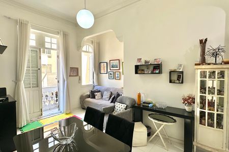 Casa à venda com 120m², 2 quartos e 1 vaga