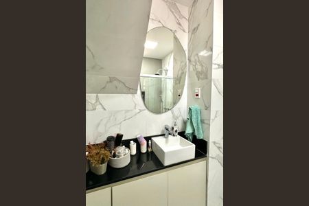 Casa à venda com 120m², 2 quartos e 1 vaga