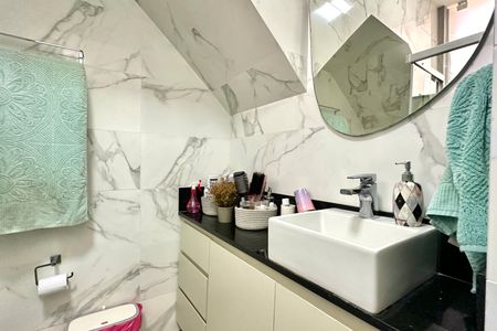 Casa à venda com 120m², 2 quartos e 1 vaga