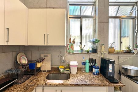 Casa à venda com 120m², 2 quartos e 1 vaga