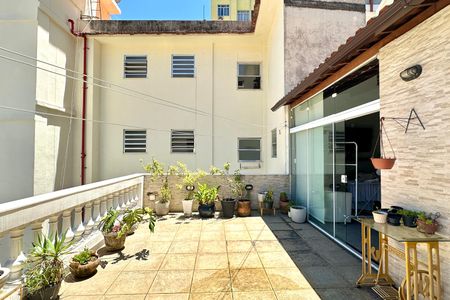 Casa à venda com 120m², 2 quartos e 1 vaga