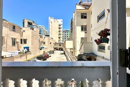 Casa à venda com 120m², 2 quartos e 1 vaga