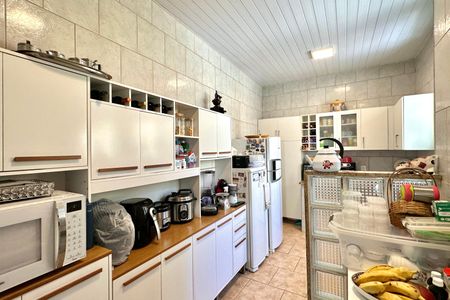 Casa à venda com 120m², 2 quartos e 1 vaga