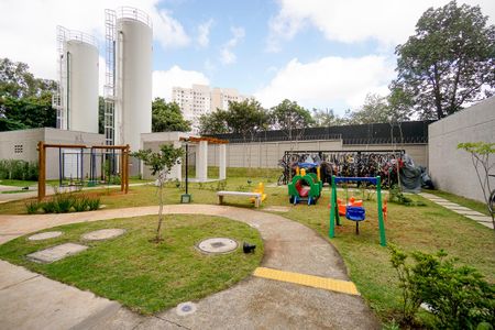 Apartamento para alugar com 43m², 2 quartos e sem vaga Apartamento para alugar com 43m², 2 quartos e sem vagaPlayground