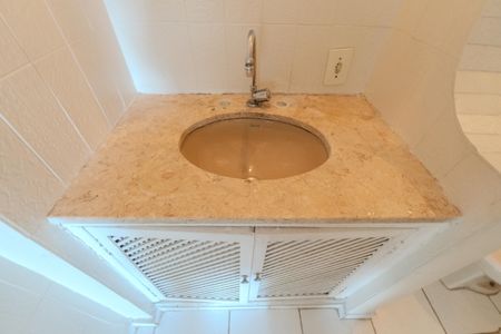 Apartamento à venda com 65m², 1 quarto e sem vaga Apartamento à venda com 65m², 1 quarto e sem vagaBanheiro