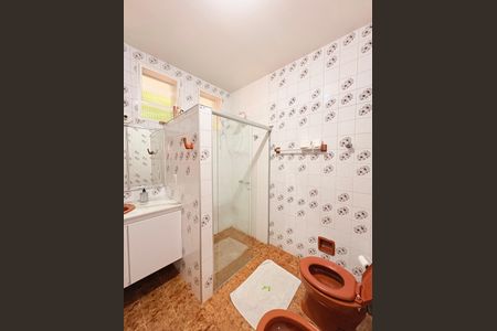 Casa à venda com 320m², 4 quartos e 2 vagasBanheiro Social