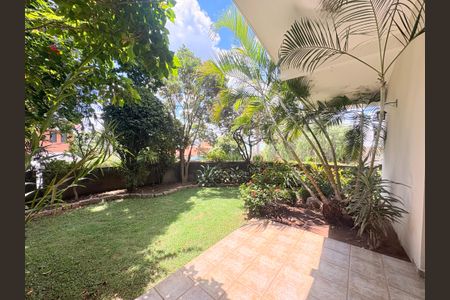 Casa à venda com 320m², 4 quartos e 2 vagasJardim