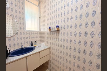 Casa à venda com 320m², 4 quartos e 2 vagasLavabo