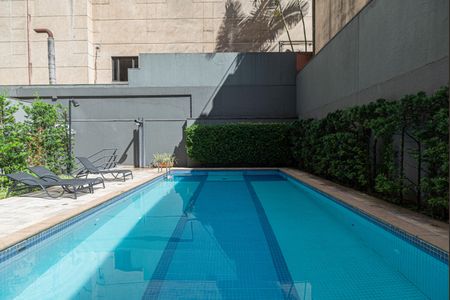 Studio para alugar com 30m², 1 quarto e 1 vaga Studio para alugar com 30m², 1 quarto e 1 vagaÁrea comum - Piscina