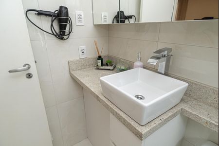 Studio para alugar com 30m², 1 quarto e 1 vaga Studio para alugar com 30m², 1 quarto e 1 vagaBanheiro