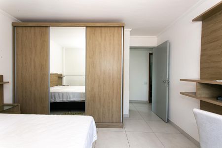 Apartamento à venda com 74m², 2 quartos e 1 vagaQuarto 1
