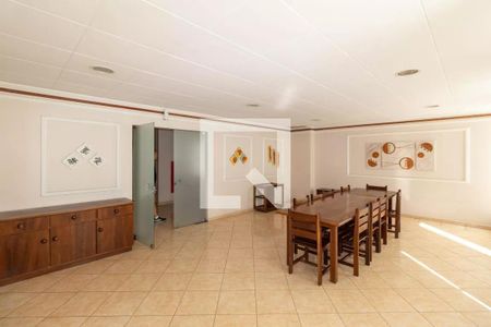 Apartamento à venda com 74m², 2 quartos e 1 vagaÁrea Comum 