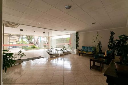 Apartamento à venda com 74m², 2 quartos e 1 vagaÁrea Comum