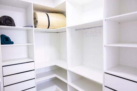 Apartamento para alugar com 43m², 1 quarto e 1 vagaCloset da suíte