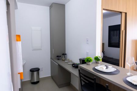 Apartamento para alugar com 43m², 1 quarto e 1 vagaCozinha - Armários