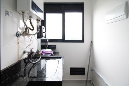 Apartamento à venda com 42m², 2 quartos e 1 vaga Apartamento à venda com 42m², 2 quartos e 1 vagaCozinha/Área de Serviço