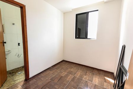 Apartamento para alugar com 210m², 5 quartos e 2 vagasSuíte 2
