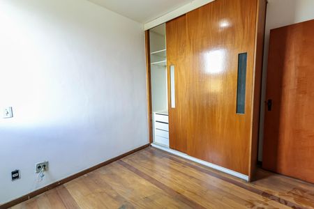 Apartamento para alugar com 210m², 5 quartos e 2 vagasSuíte 1