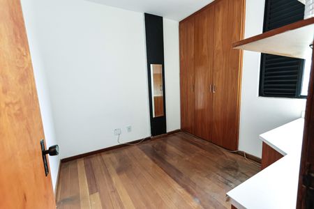 Apartamento para alugar com 210m², 5 quartos e 2 vagasQuarto 1