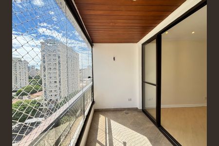 Apartamento à venda com 97m², 3 quartos e 2 vagasVaranda
