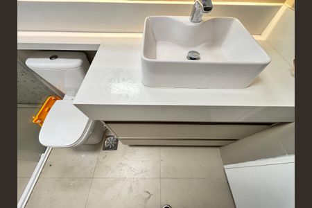 Apartamento à venda com 97m², 3 quartos e 2 vagasBanheiro