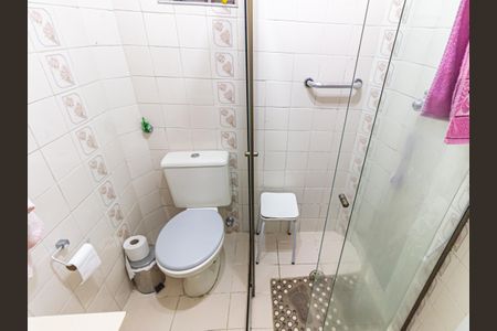 Apartamento à venda com 75m², 2 quartos e 1 vaga Apartamento à venda com 75m², 2 quartos e 1 vagaBanheiro
