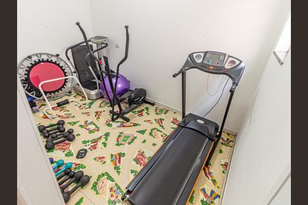 Apartamento à venda com 75m², 2 quartos e 1 vaga Apartamento à venda com 75m², 2 quartos e 1 vagaÁrea comum - Academia