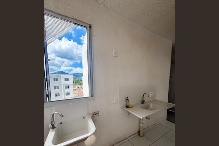 Apartamento para alugar com 45m², 2 quartos e sem vagaCozinha e área de serviço