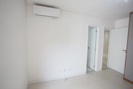Quarto Suíte de apartamento para alugar com 2 quartos, 60m² em Freguesia (jacarepaguá), Rio de Janeiro
