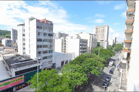 Apartamento à venda com 89m², 2 quartos e 1 vagaSuíte