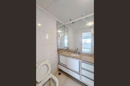 Apartamento para alugar com 144m², 3 quartos e 2 vagasBanheiro da Suíte 1