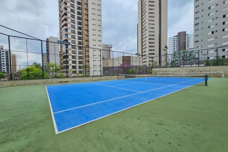 Apartamento à venda com 170m², 4 quartos e 4 vagas Apartamento à venda com 170m², 4 quartos e 4 vagasQuadra Esportiva