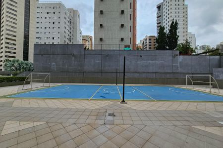 Apartamento à venda com 170m², 4 quartos e 4 vagas Apartamento à venda com 170m², 4 quartos e 4 vagasQuadra Esportiva