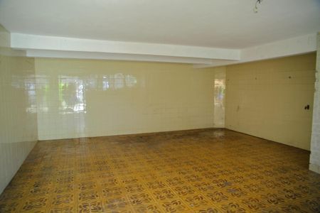 Casa para alugar com 690m², 4 quartos e 2 vagasGaragem 