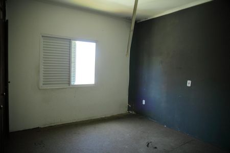 Casa para alugar com 690m², 4 quartos e 2 vagasQuarto 4