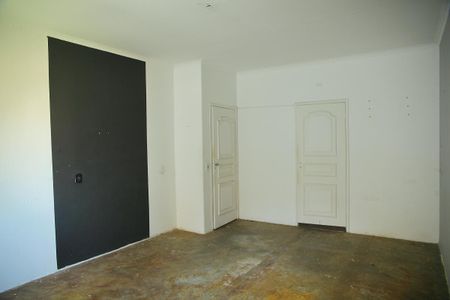 Casa para alugar com 690m², 4 quartos e 2 vagasQuarto 3
