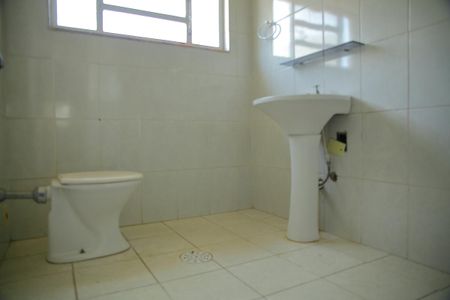 Casa para alugar com 690m², 4 quartos e 2 vagasSuíte - Banheiro 