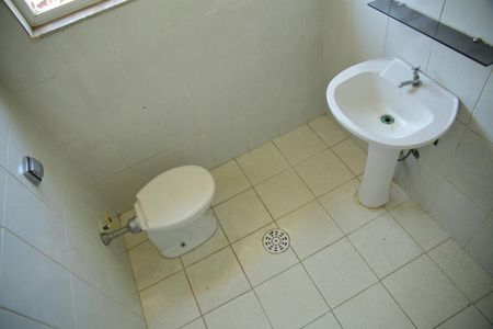 Casa para alugar com 690m², 4 quartos e 2 vagasSuíte - Banheiro 