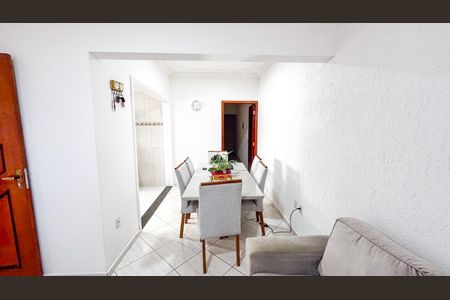 Sala de casa para alugar com 3 quartos, 175m² em Vila Branca, Jacareí
